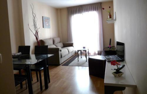 Apartamentos Salvia 4 Madrid Oda fotoğraf